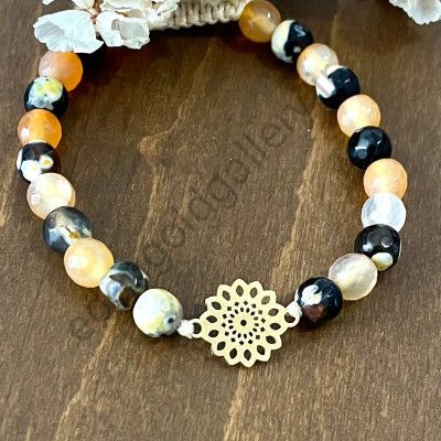 دستبند طرح گل