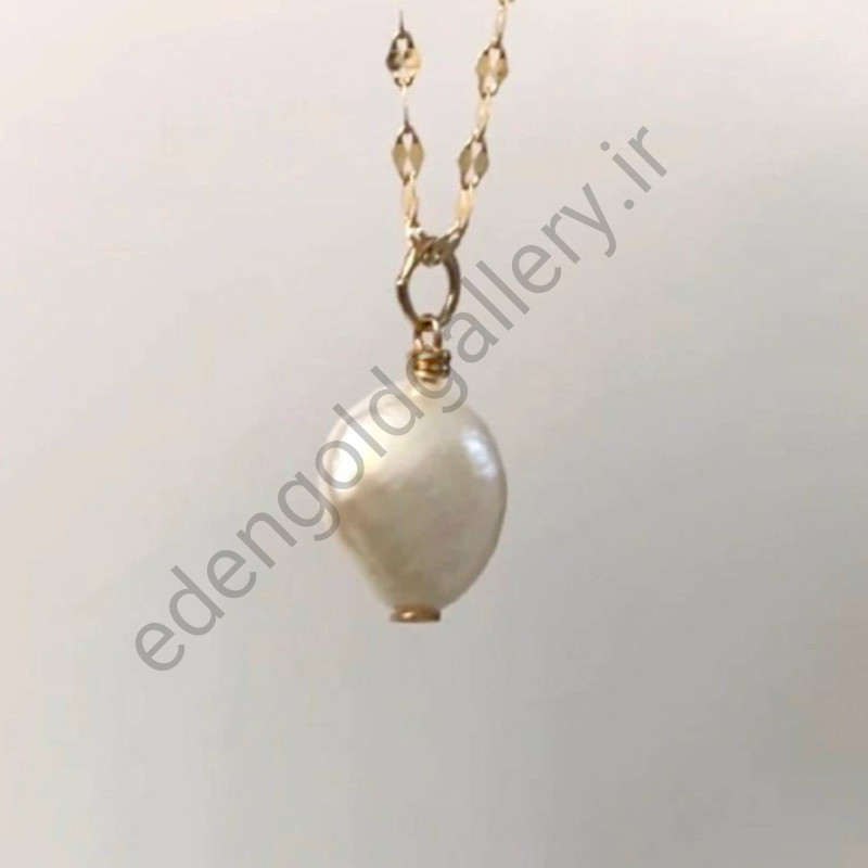 آویز مروارید باروک